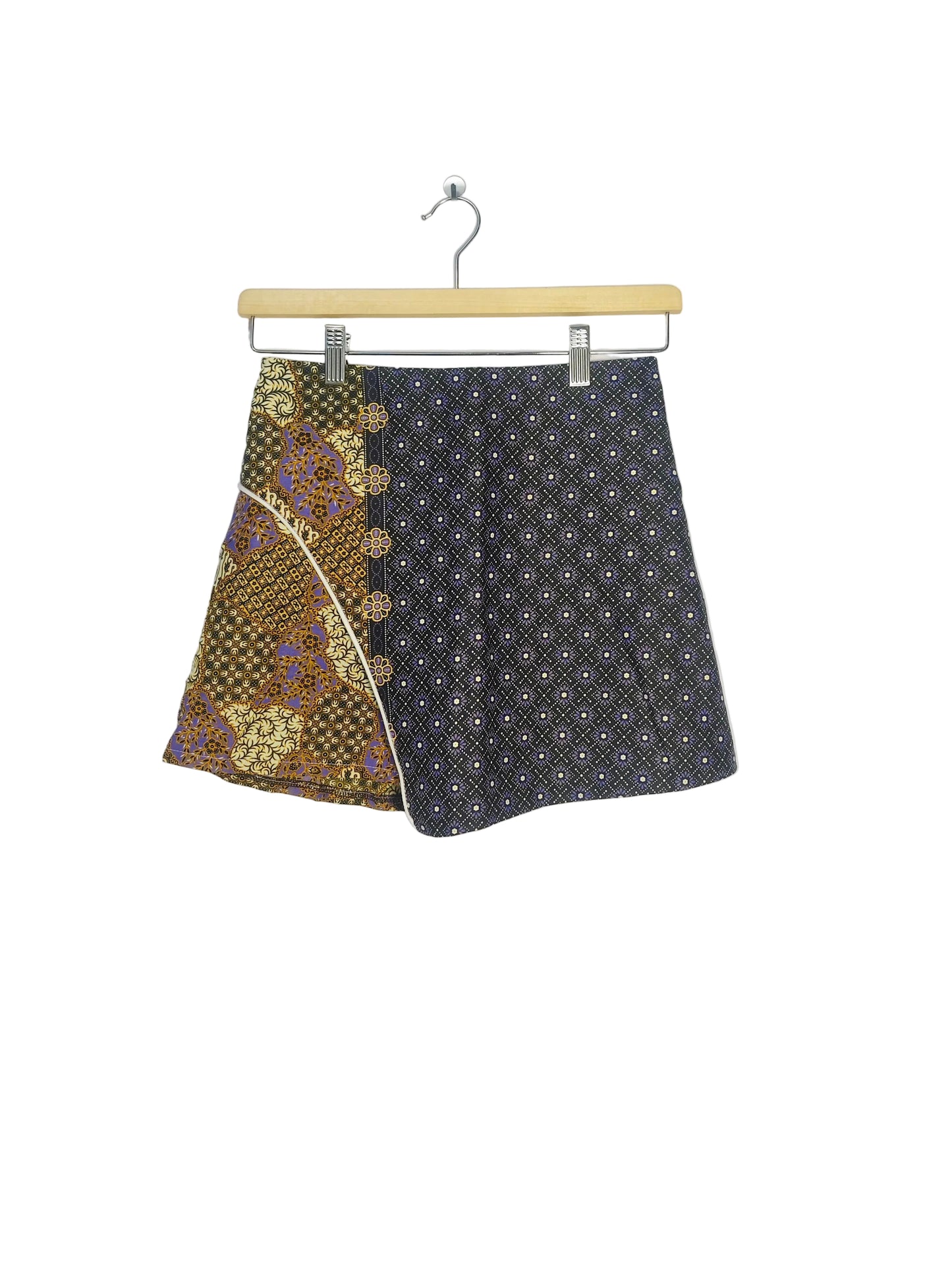 Minnie Batik Skort (Black Dot) Size M