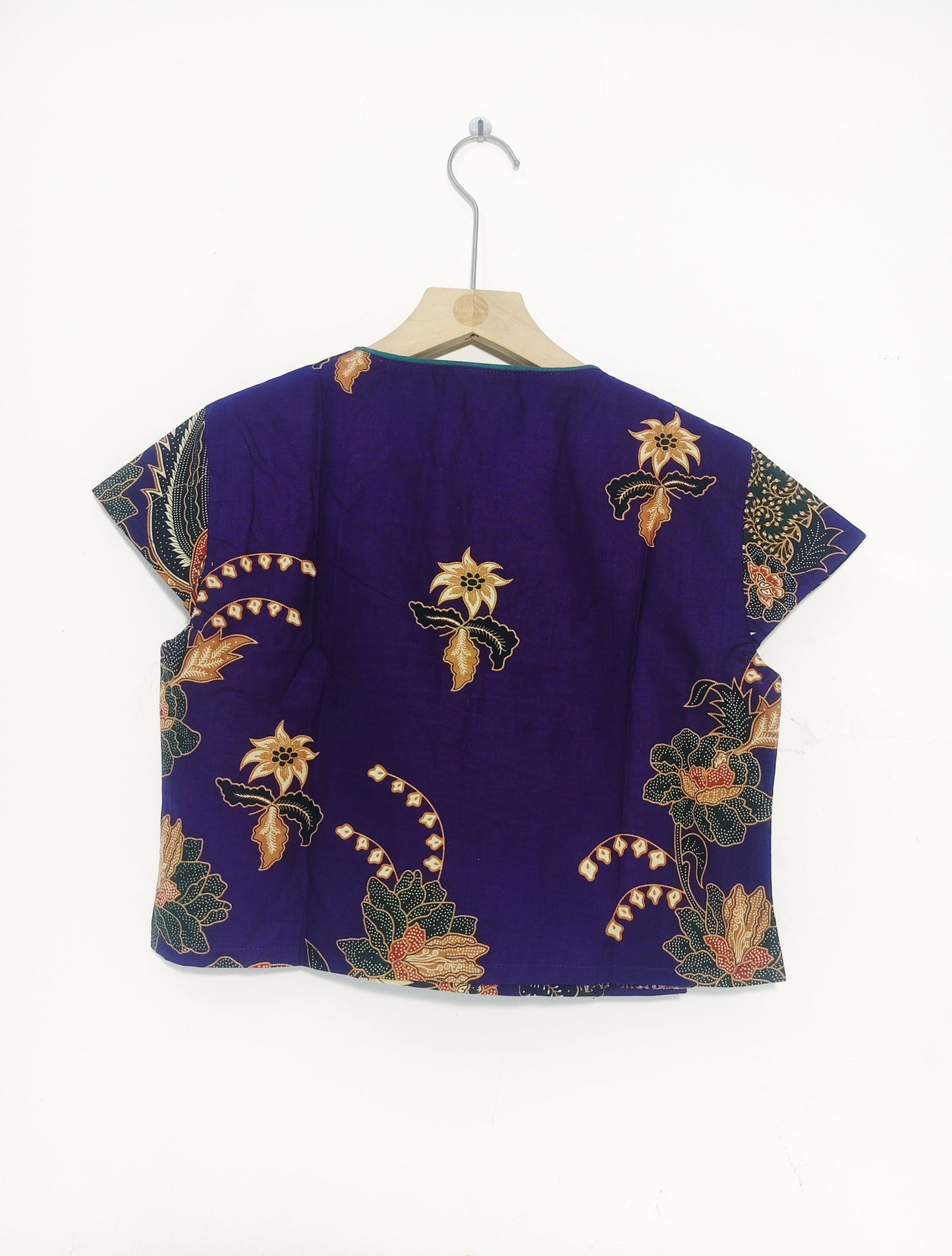 Rubbie Round Neck Crop Top (Purple) Size L
