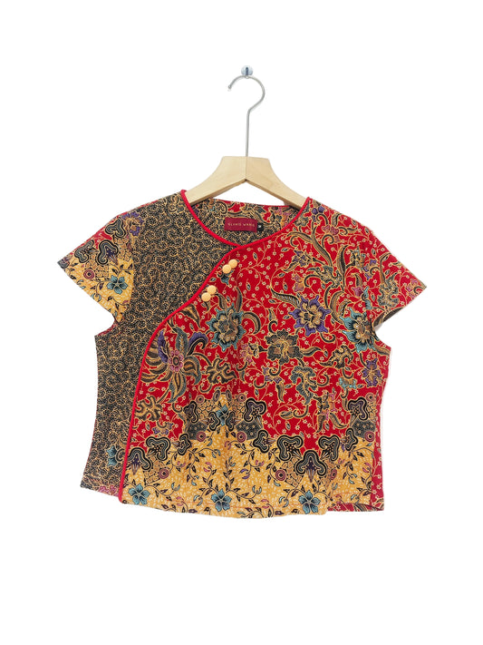 Rubbie Round Neck Crop Top (Red with Side Black) Size M