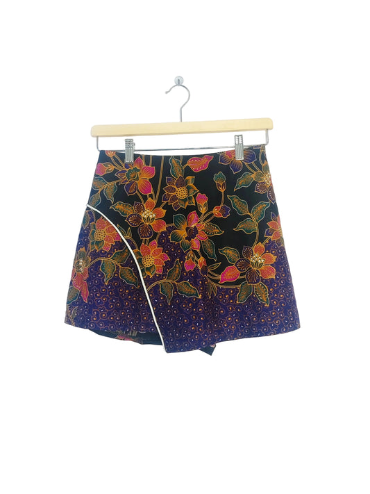 Minnie Batik Skort (Black) Size M
