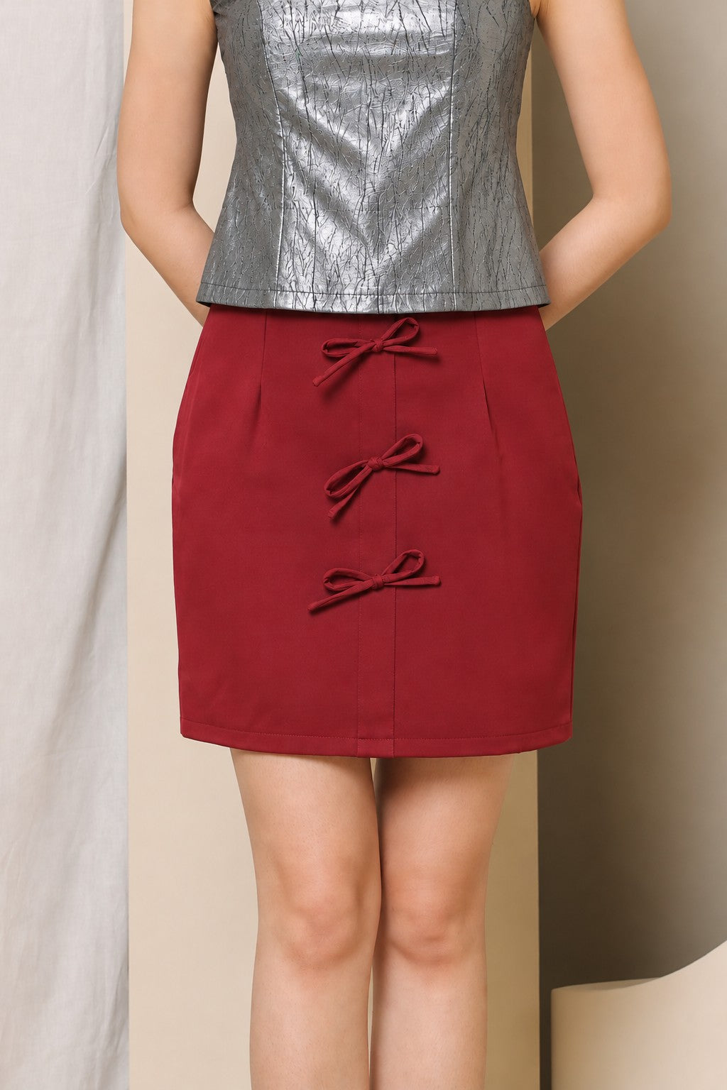 Shin Short Skirt (Maroon Red and Black)